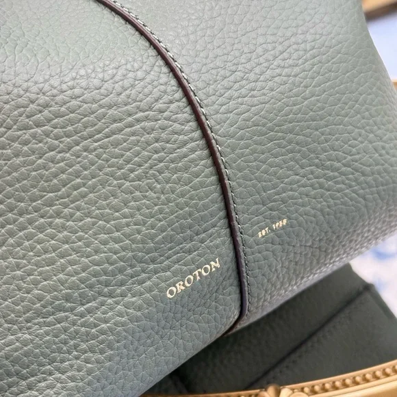 🆕 OROTON 🧿 NWOT Lily Zip Top Leather Crossbody, Olive - Picture 7 of 16